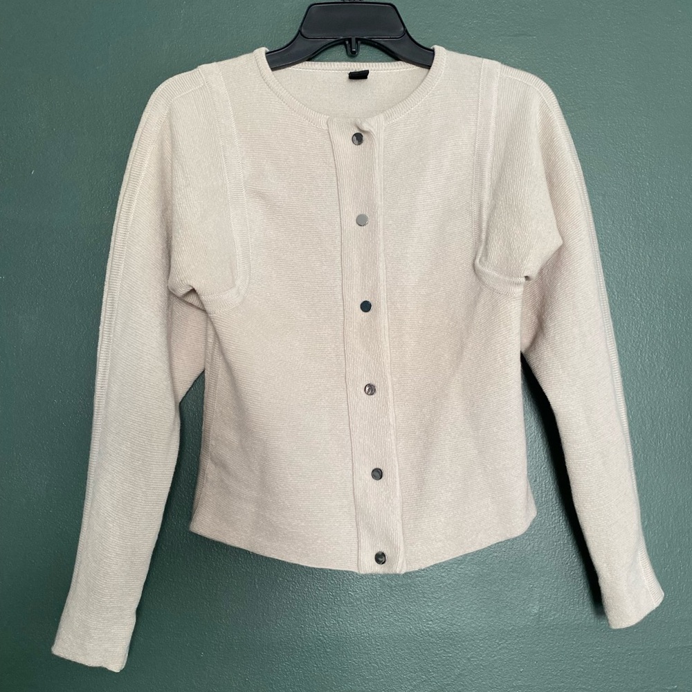 Banana Republic- Merino Wool sweater button up cardigan lady jacket coat XS flaw